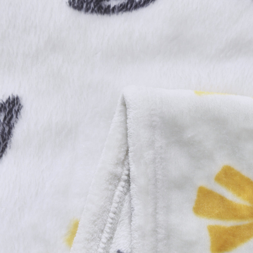 DaDa Bedding Yellow Fleur Floral Fleece Throw Blanket