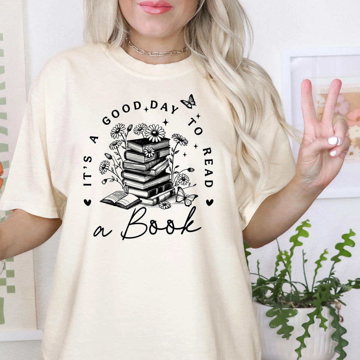 It's A Good Day To Read A Book Tee